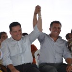 Governador comemora com o prefeito Baré mais um lançamento de obras